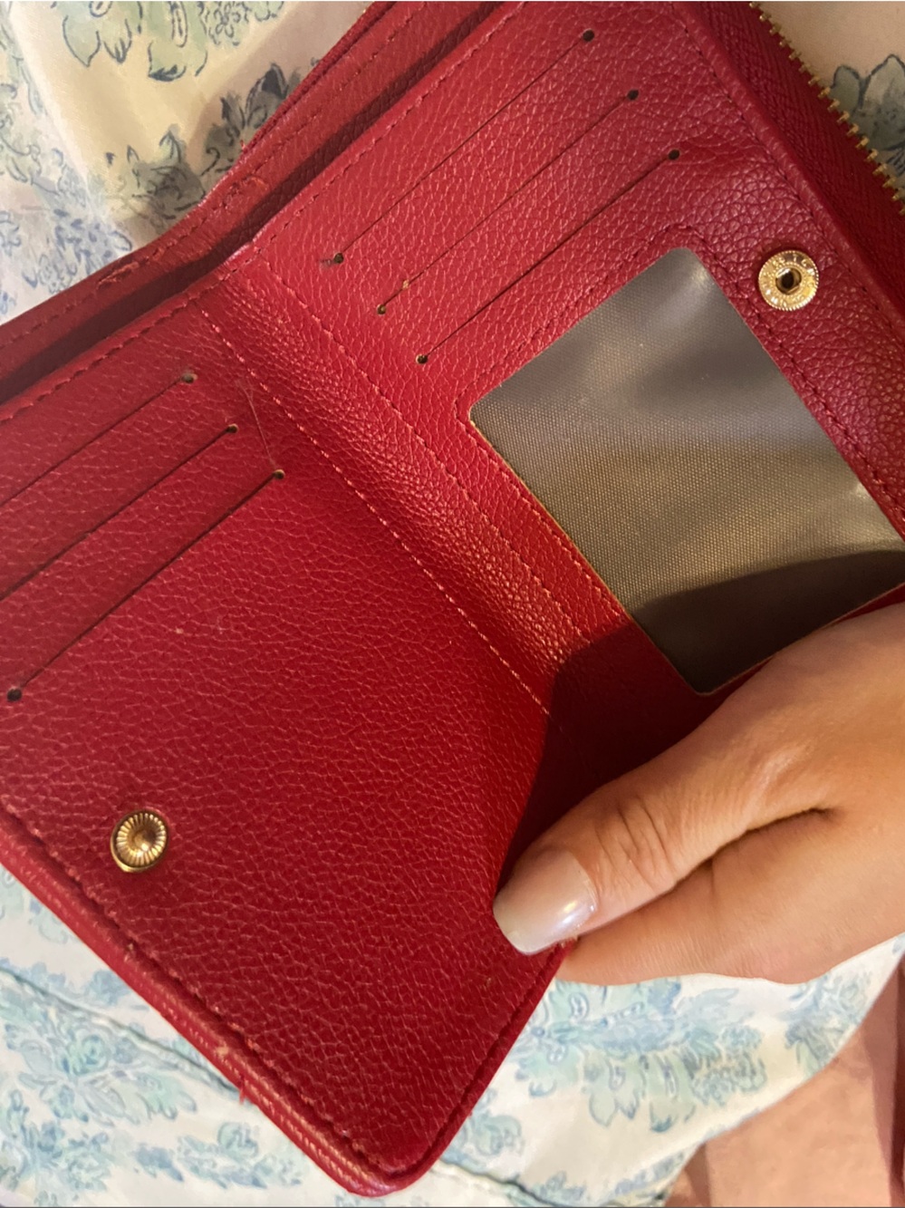 Red Quilted Wallet - Picture 2 of 2